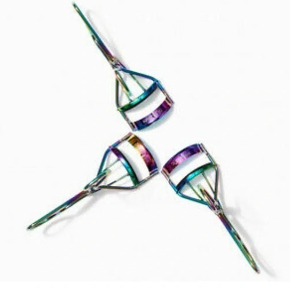 New PÜR Pro Iridescent Eyelash Curler